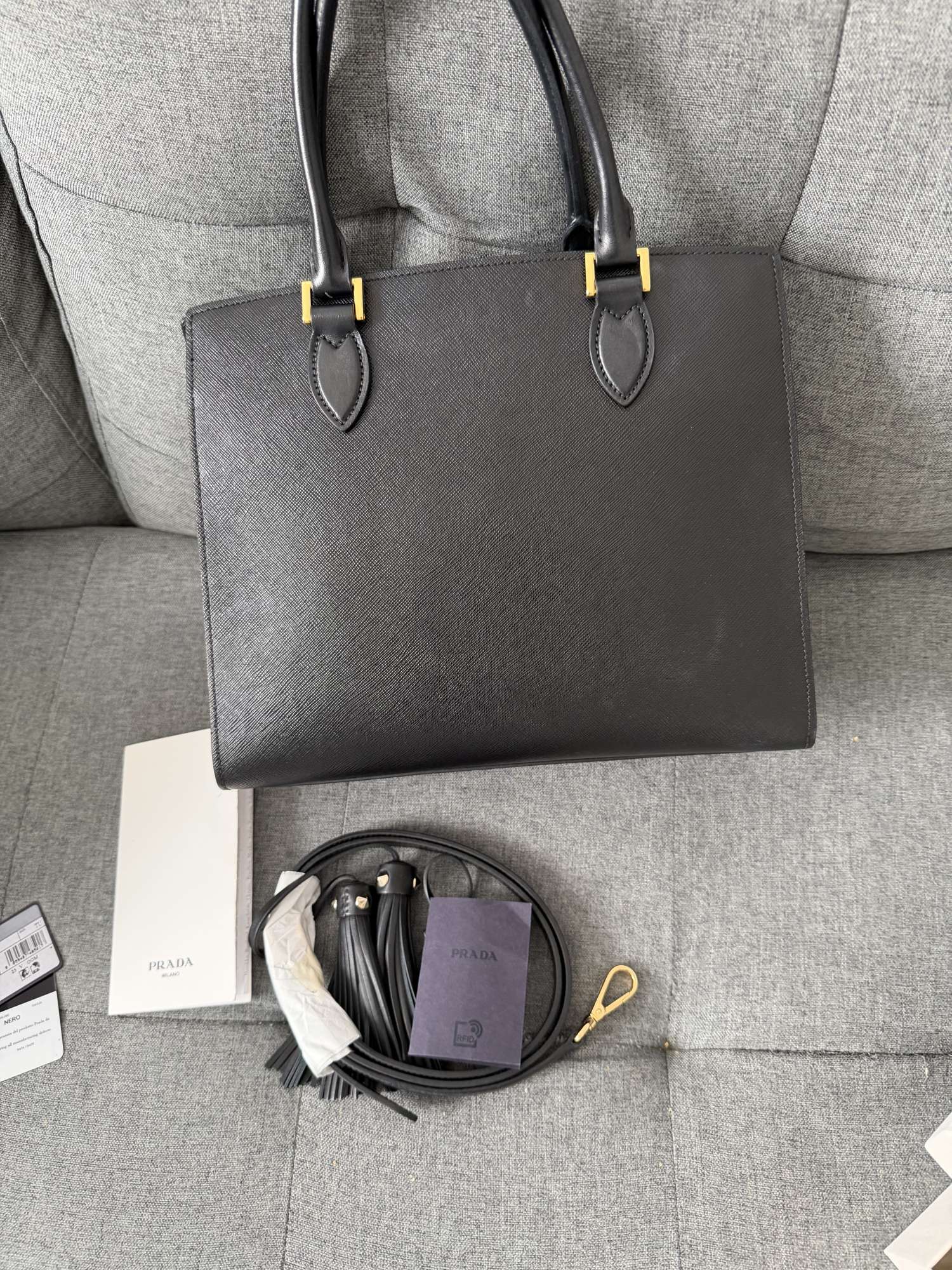 Prada kabelka