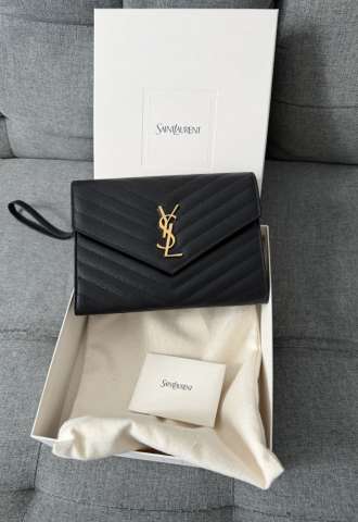 https://vipluxury.sk/Ysl clutch