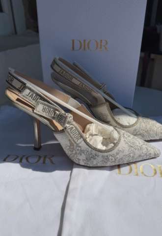 https://vipluxury.sk/Dior lodičky