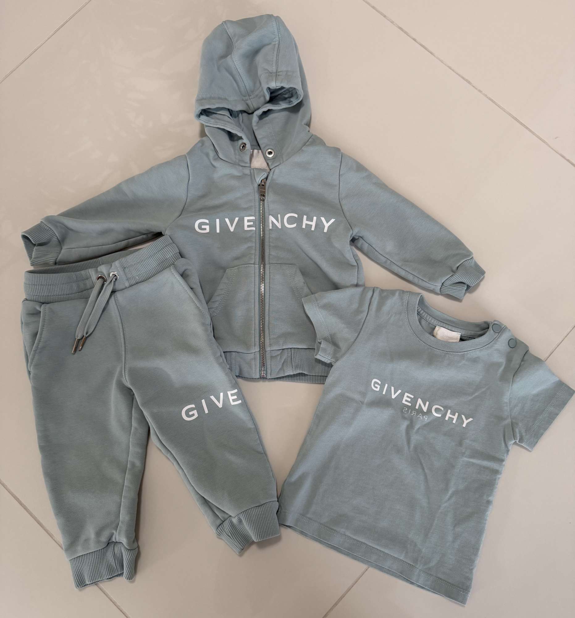 Givenchy detská súprava