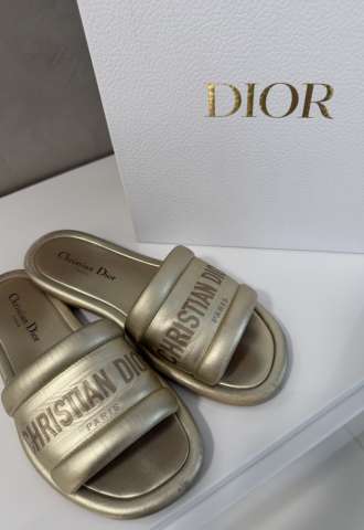 https://vipluxury.sk/Šľapky Dior