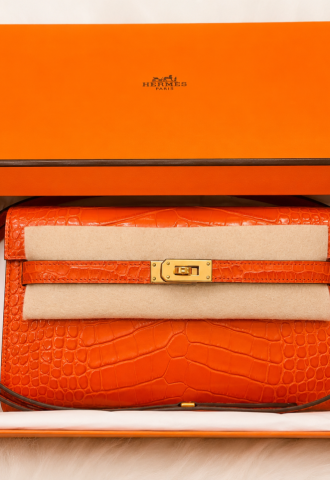 https://vipluxury.sk/Hermès Kelly To Go Alligator Missi – Orange Poppy