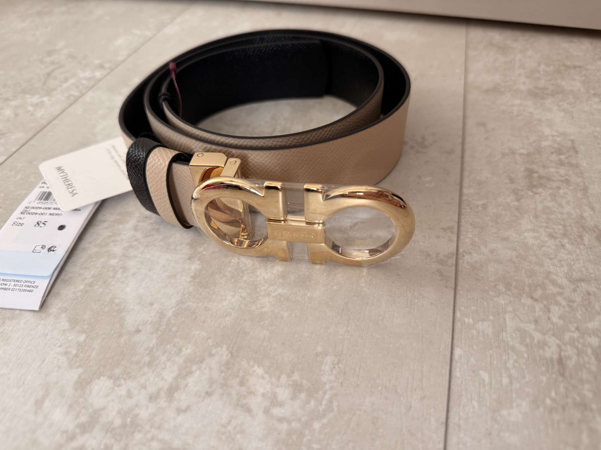 Opasok Salvatore Ferragamo reversible belt