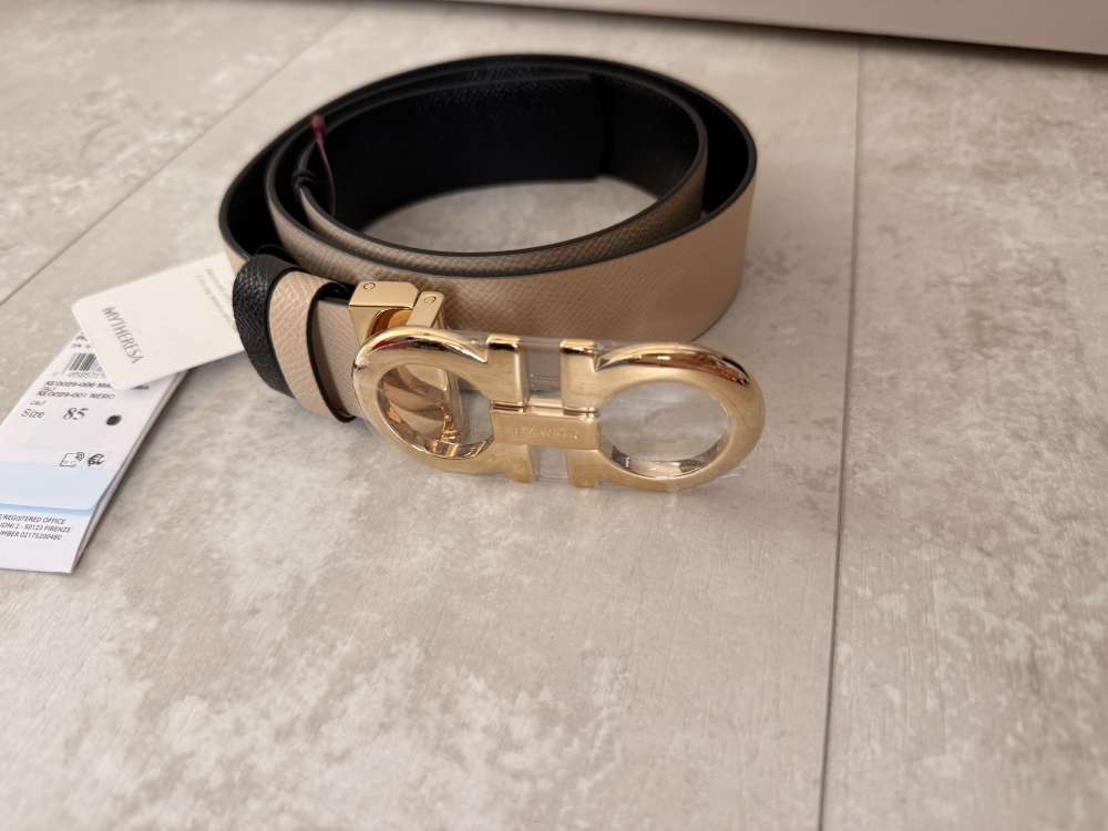 Opasok Salvatore Ferragamo reversible belt