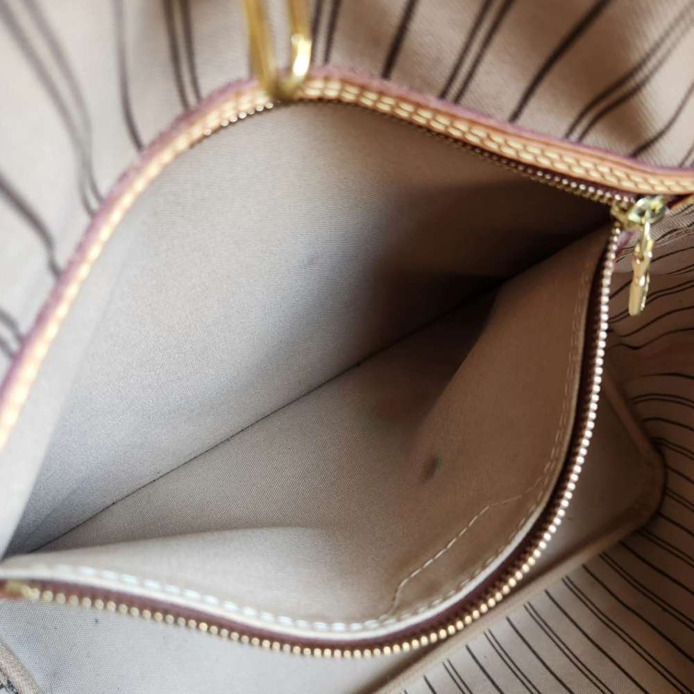 Louis Vuitton Neverfull