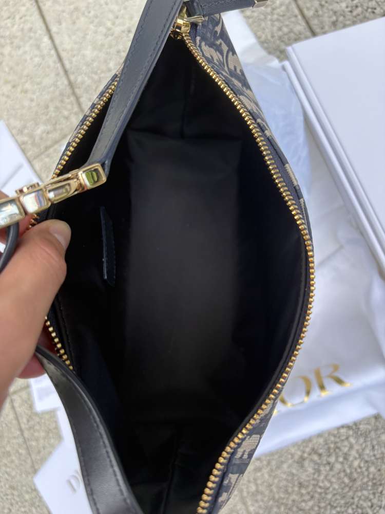 Christian Dior Medium DiorTravel Nomad Pouch