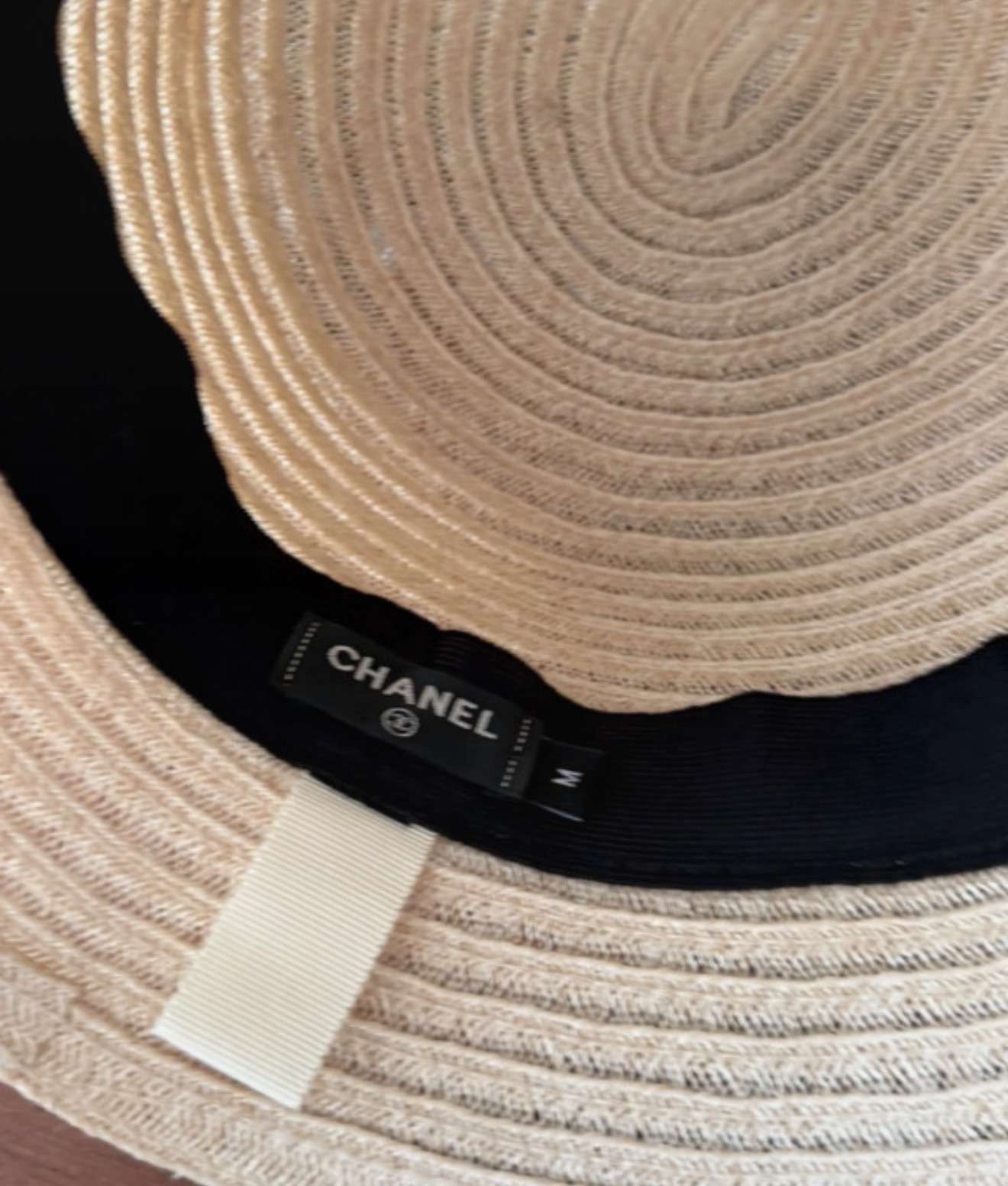 Chanel klobuk