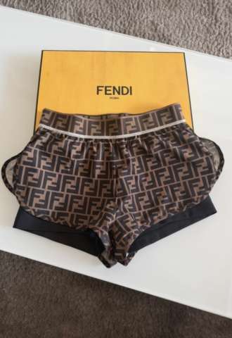 https://vipluxury.sk/Fendi kratasy