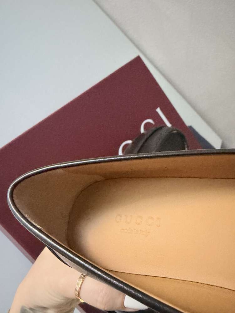 Gucci mokasíny 39