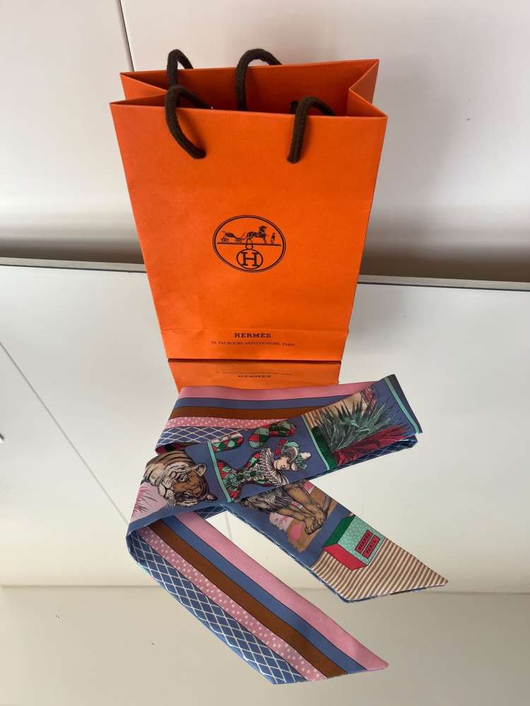Hermes bandana