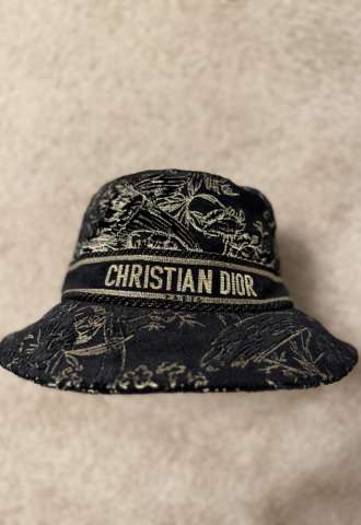 https://vipluxury.sk/Christian Dior Klobúk