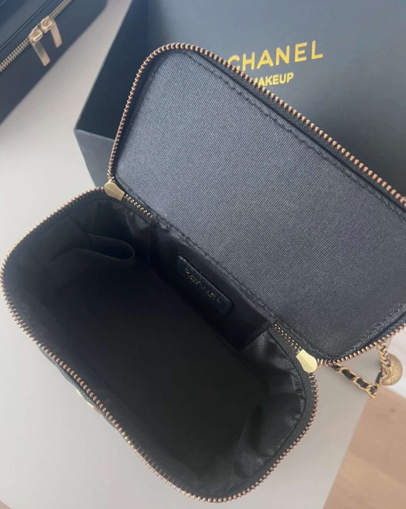 Chanel beauty taška