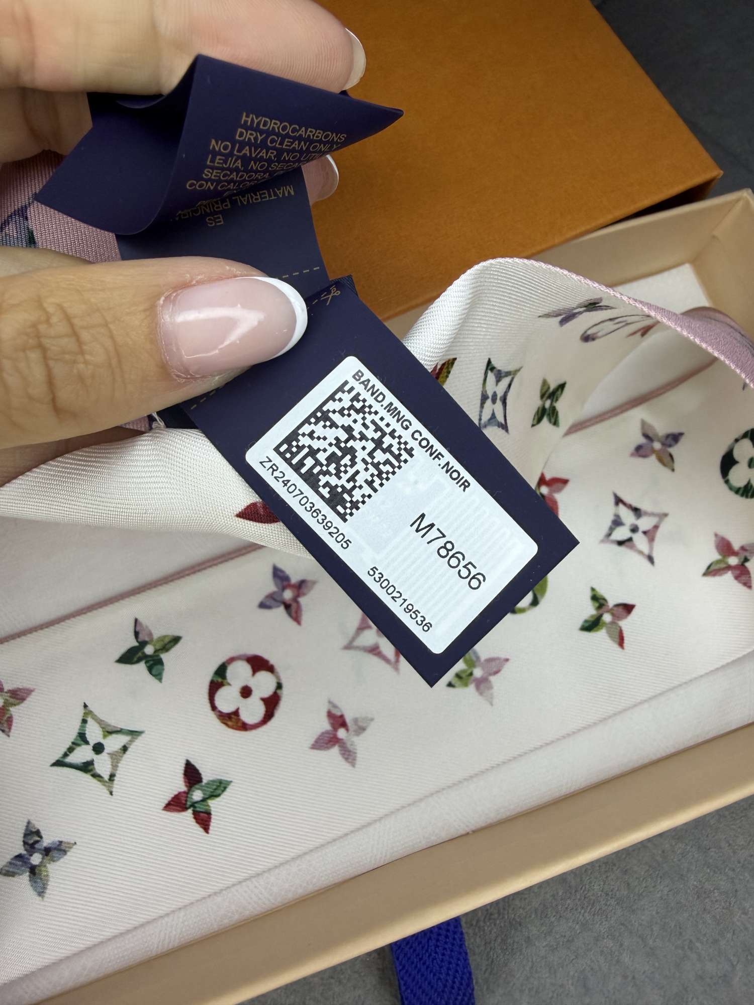 Louis Vuitton bandeau Monogram kvetinová – ružovo-biela, nová s visačkou
