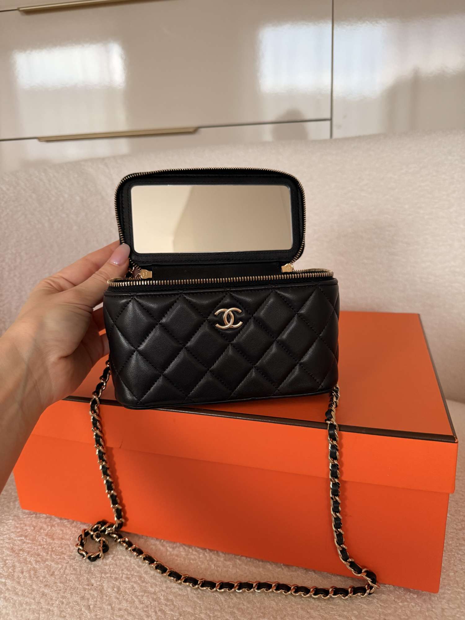 CHANEL Vanity Avec Poignée AP2199 – Black Lambskin | Kompletné balenie