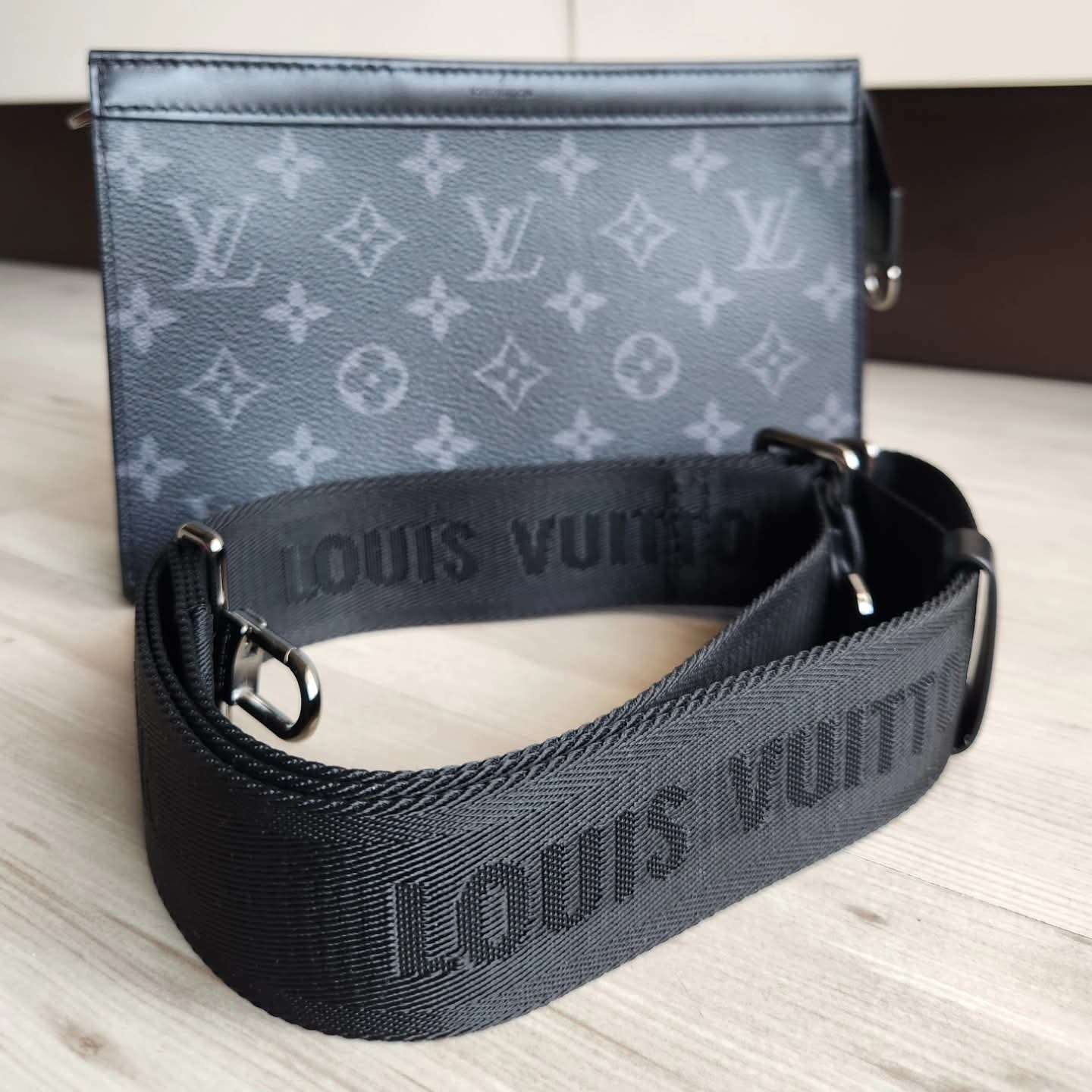 Louis Vuitton Gaston