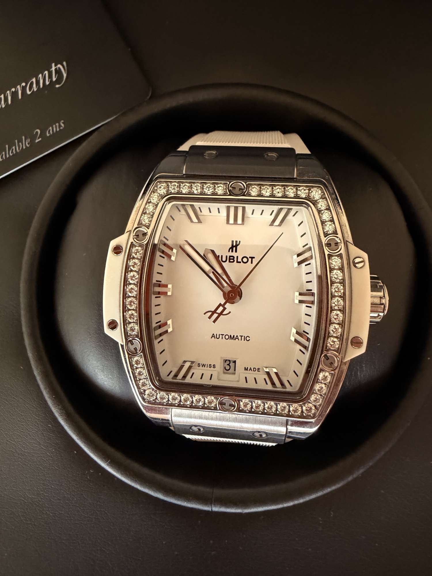 Hublot Spirit of Big Bang Titanium White Diamonds – Full Set