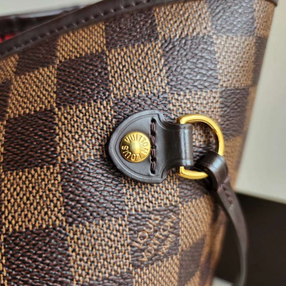 Louis Vuitton Neverfull MM