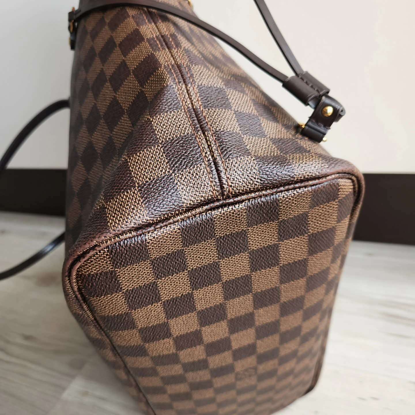 Louis Vuitton Neverfull MM