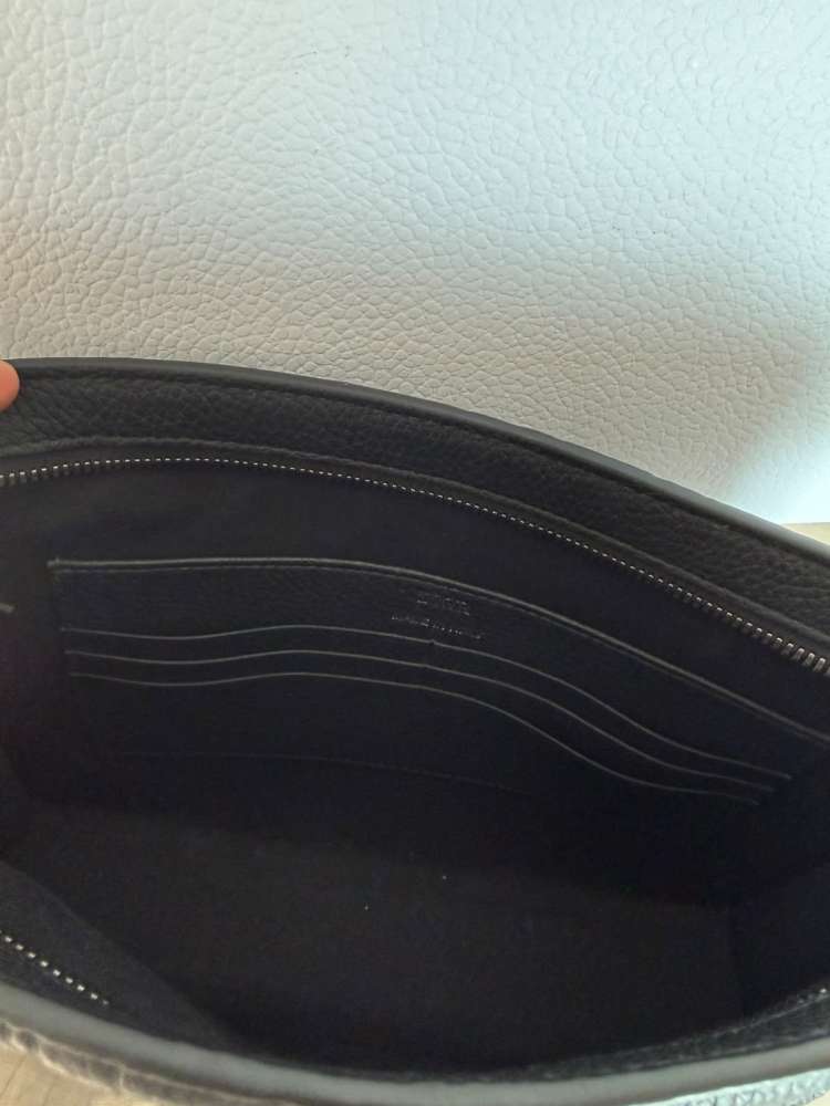 Dior clutch