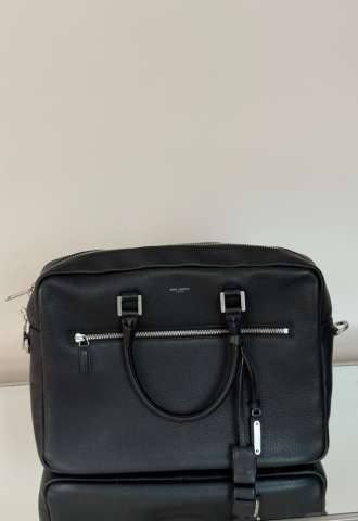 https://vipluxury.sk/Saint Laurent taška
