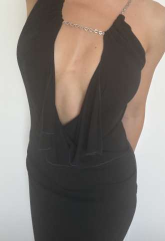 https://vipluxury.sk/Givenchy šaty