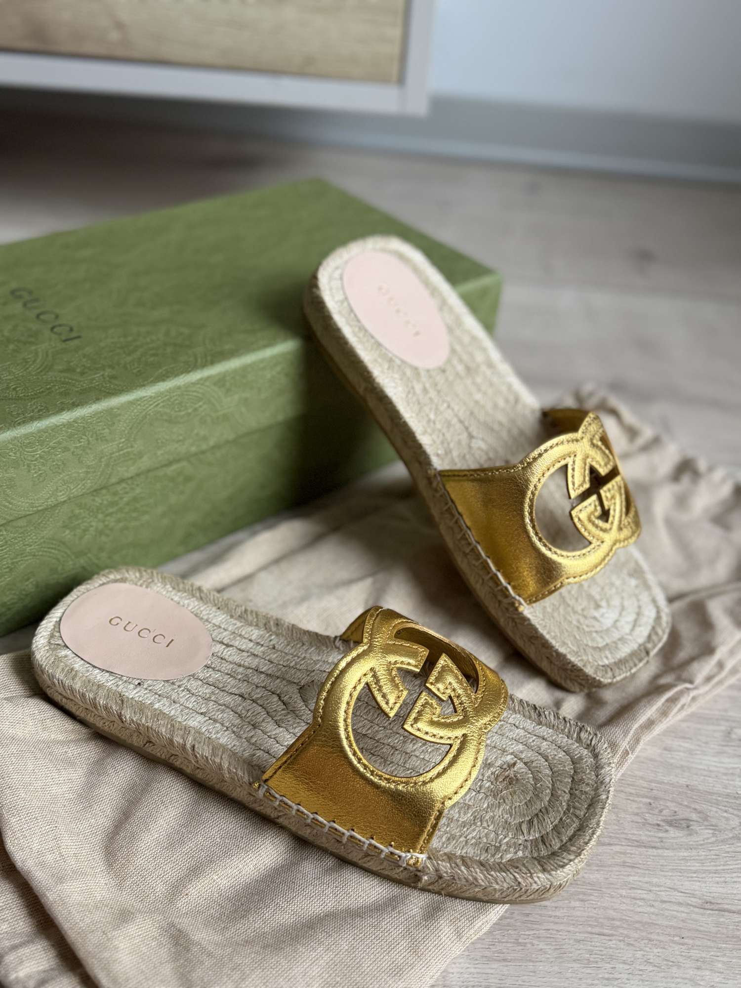 Šľapky Gucci