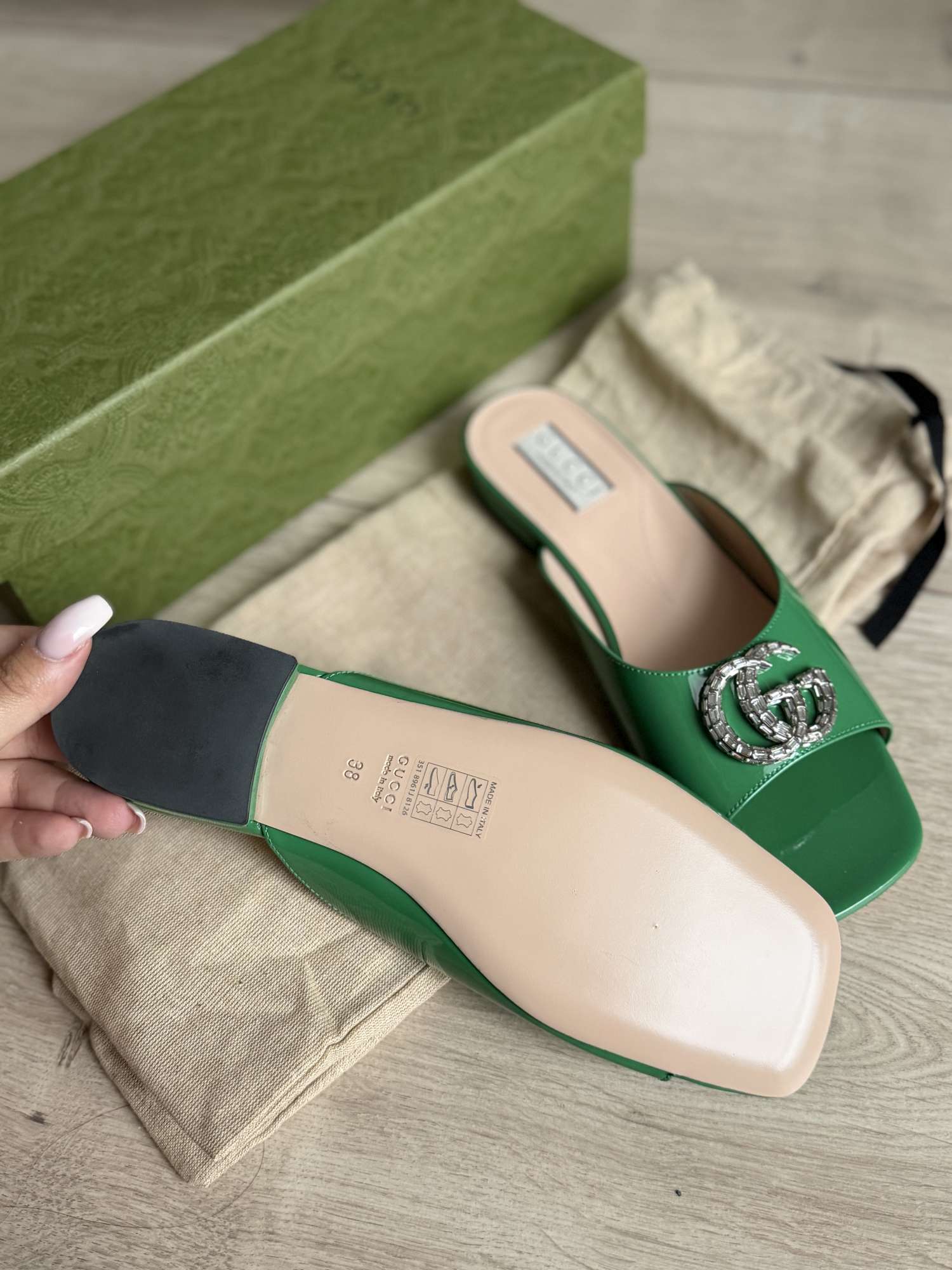 Šľapky Gucci