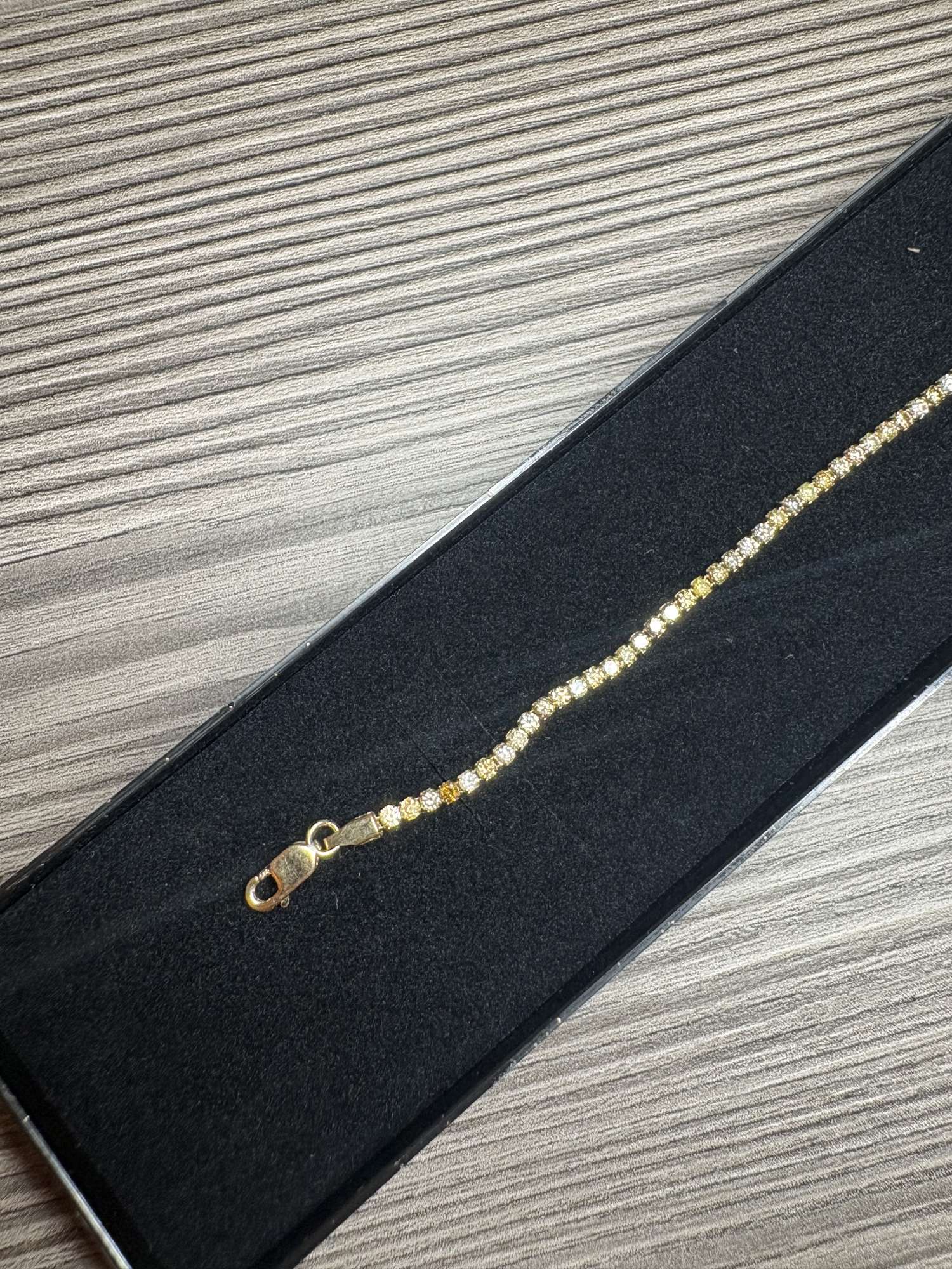Nový diamantový náramok z 14K zlata s IGI certifikátom