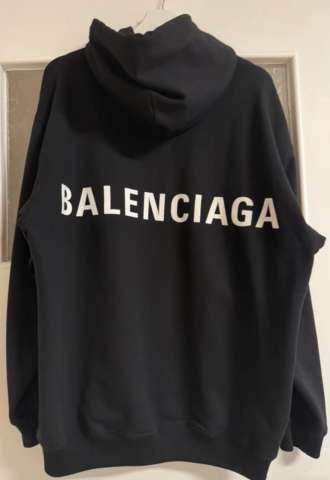 https://vipluxury.sk/Balenciaga mikina