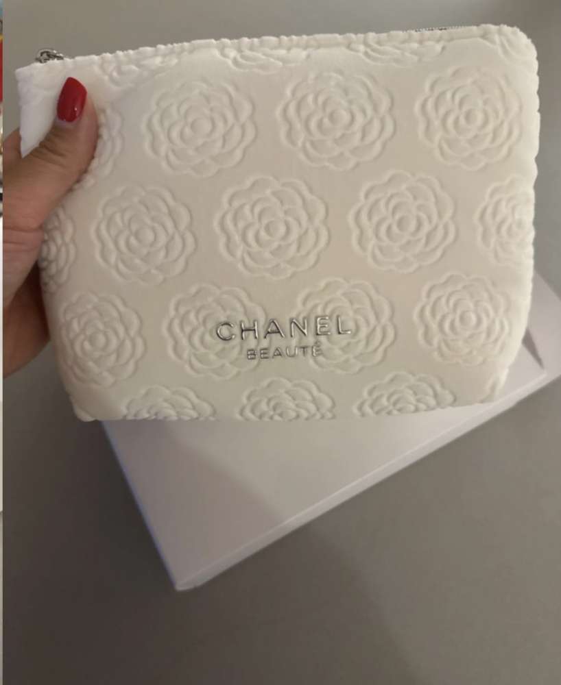 Chanel kozmetická taška