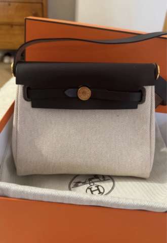 https://vipluxury.sk/Hermes Herbag mini