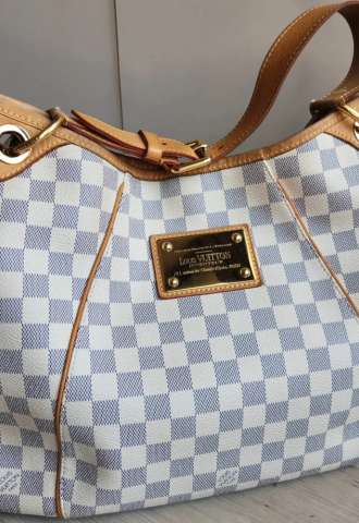 https://vipluxury.sk/Louis Vuitton Galliera PM