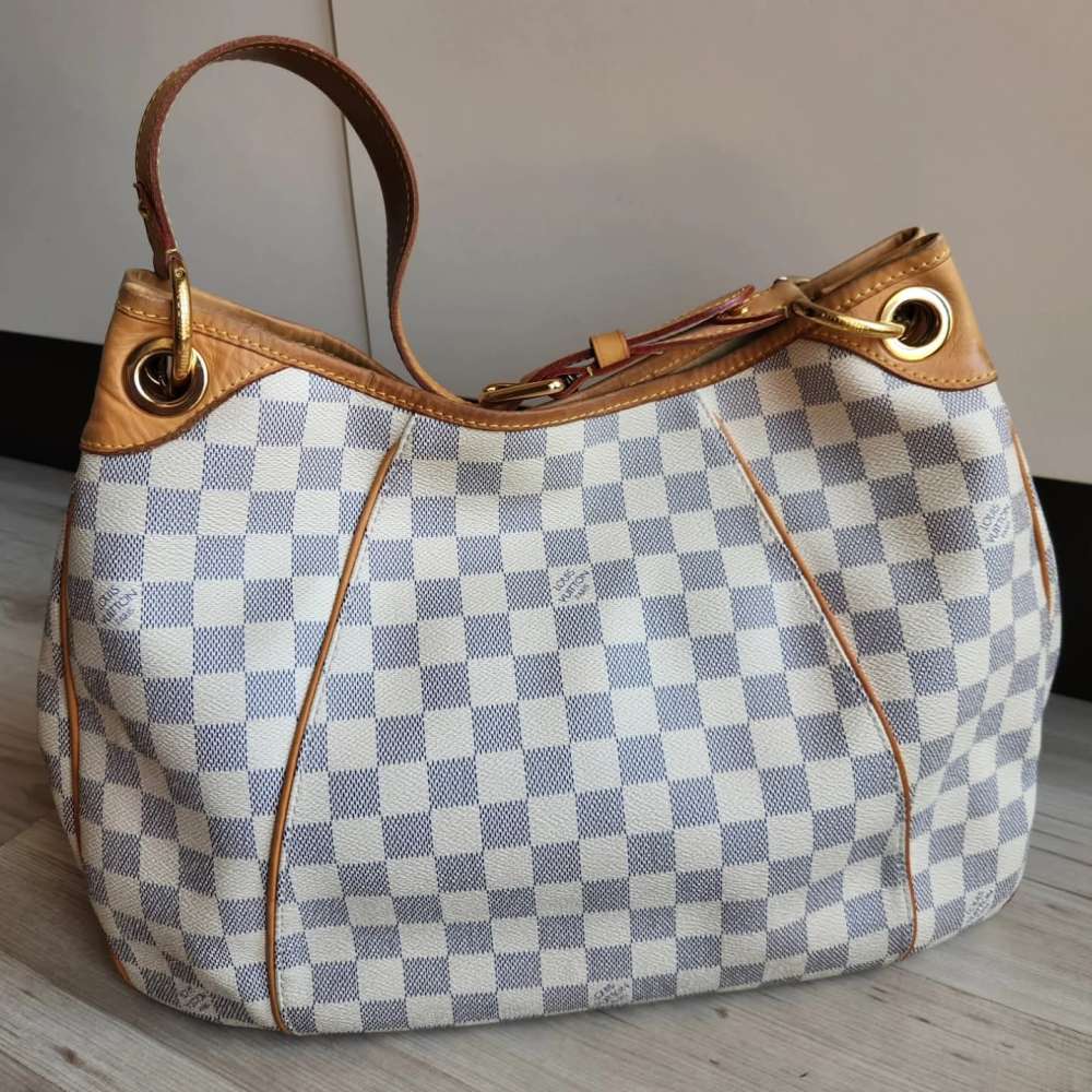 Louis Vuitton Galliera PM