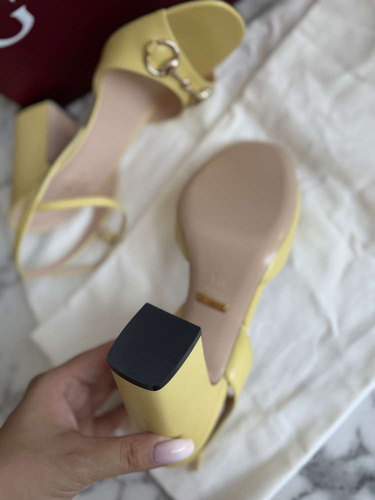 Sandále Gucci