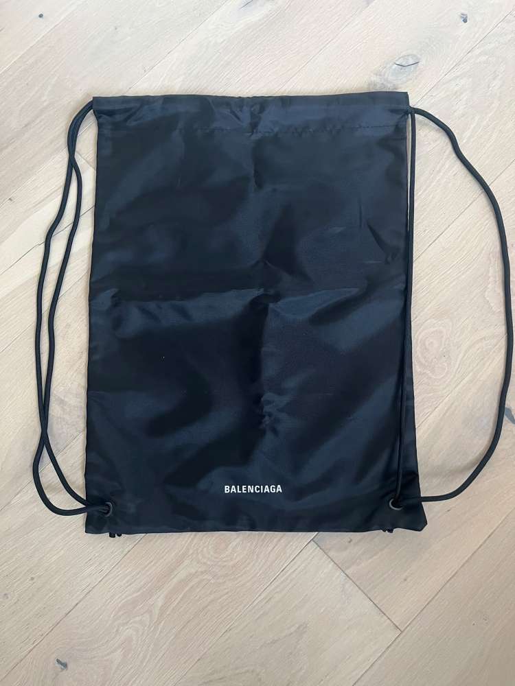 Balenciaga vrecko