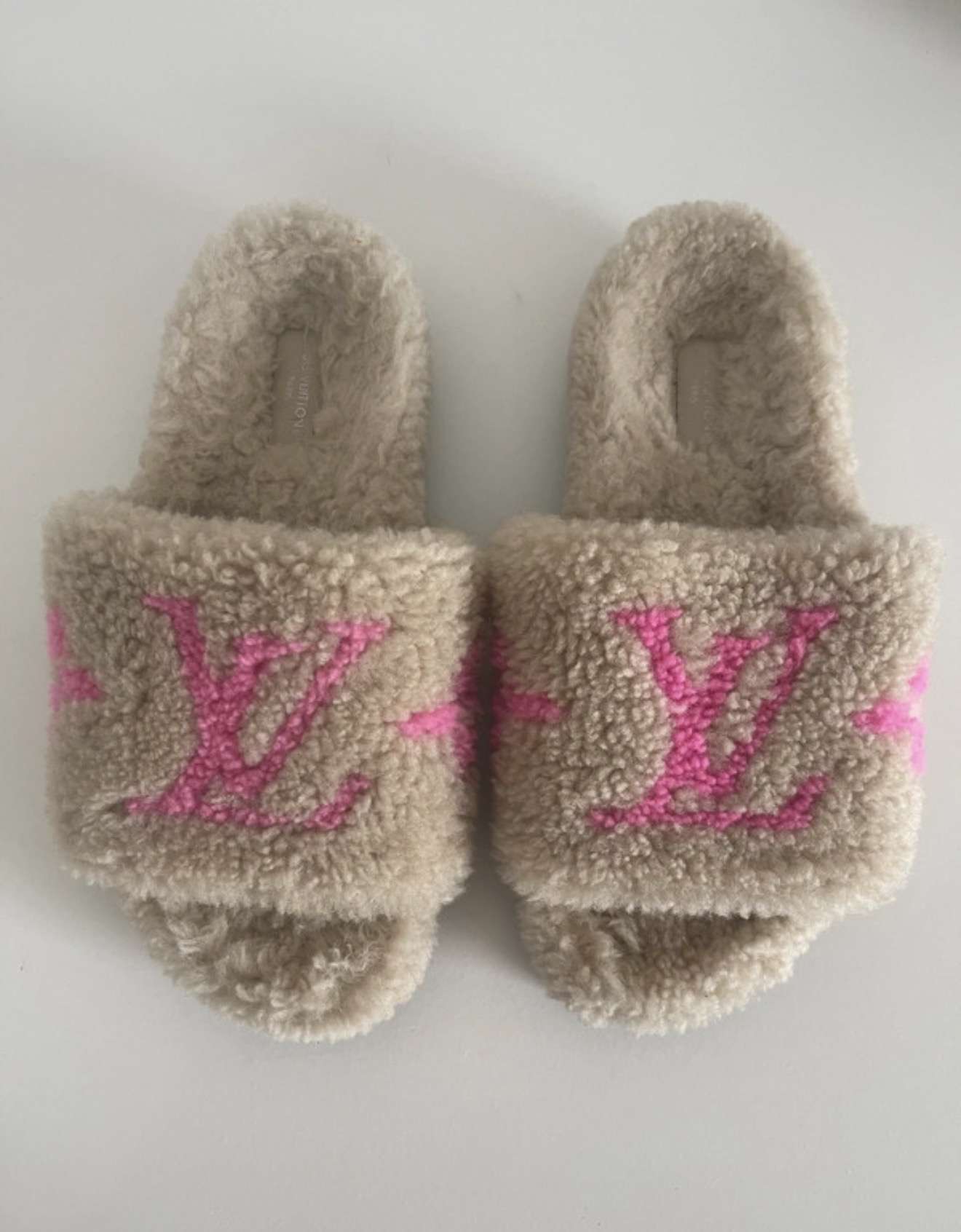 Louis Vuitton šľapky