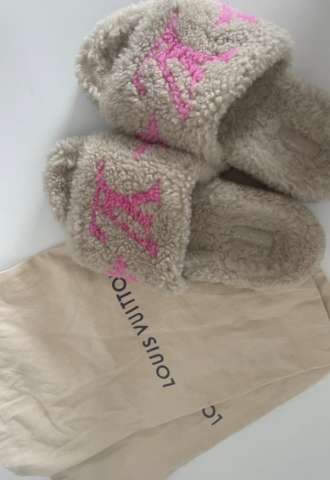 https://vipluxury.sk/Louis Vuitton šľapky