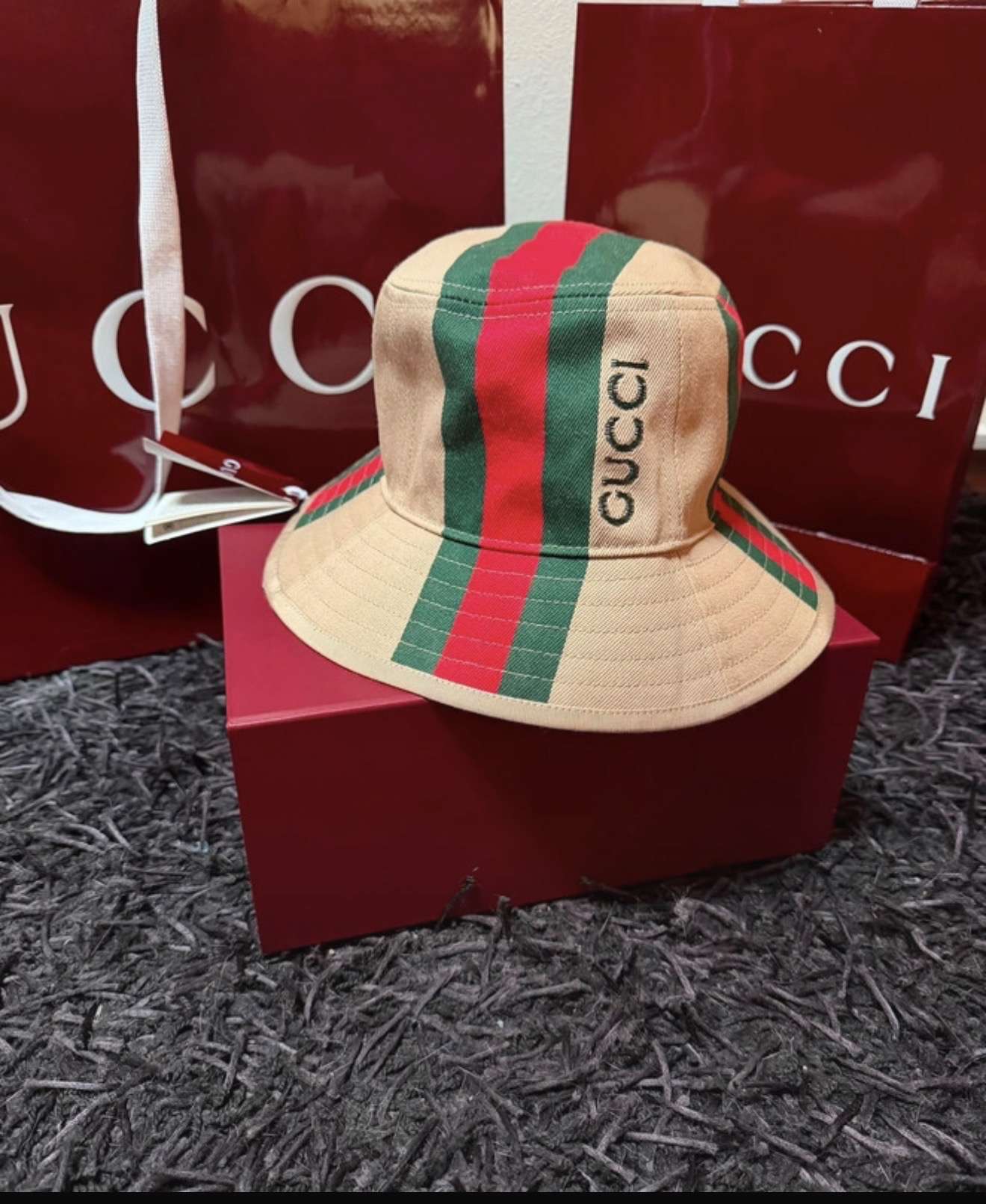 Gucci klobúk
