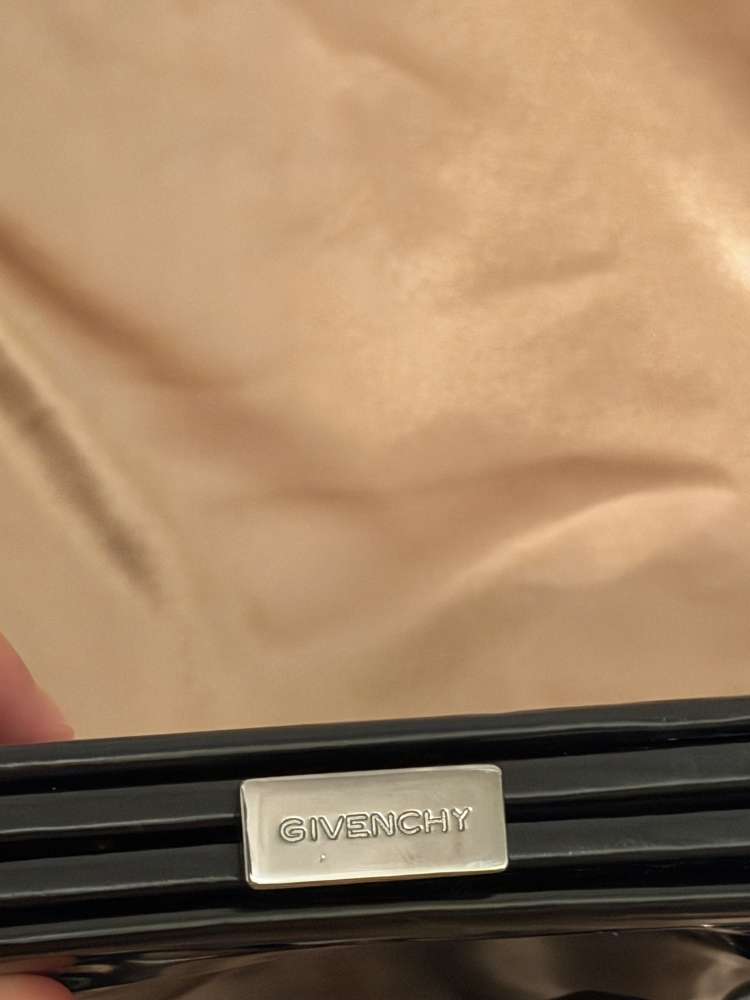 Givenchy kabelka