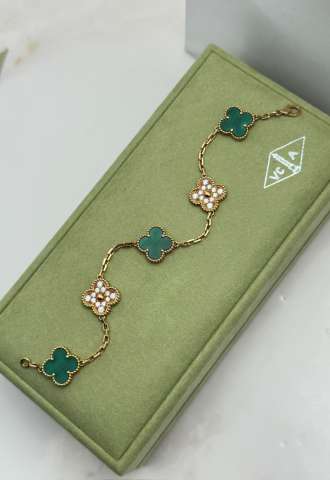 https://vipluxury.sk/Van Cleef & Arpels