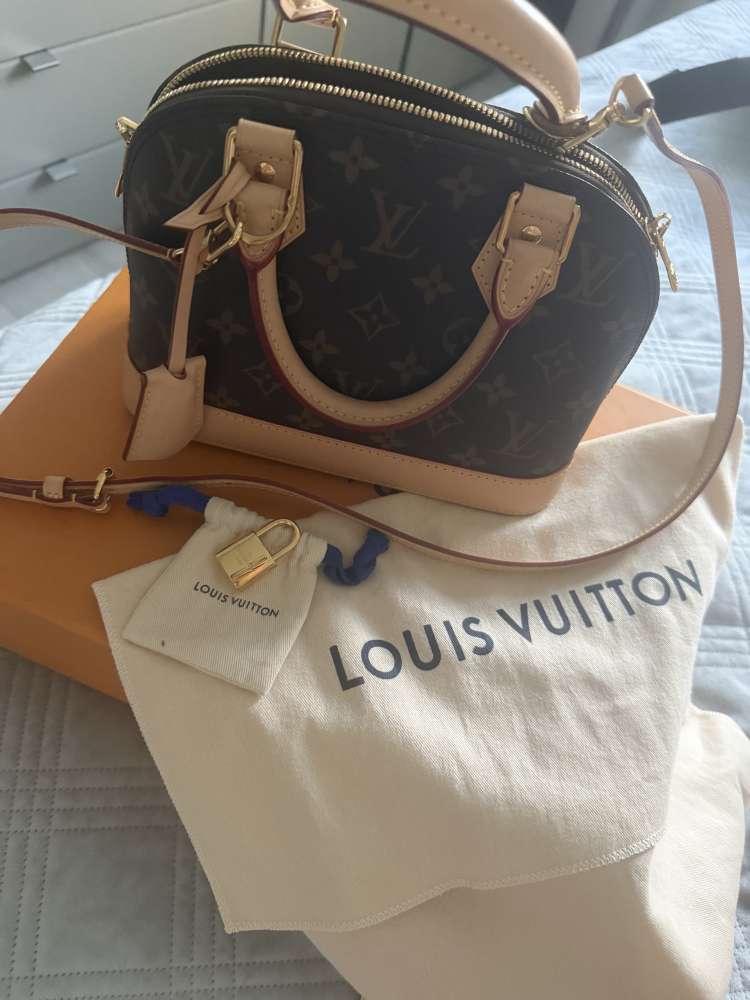Louis Vuitton Alma BB — Monogram Canvas 🤍
