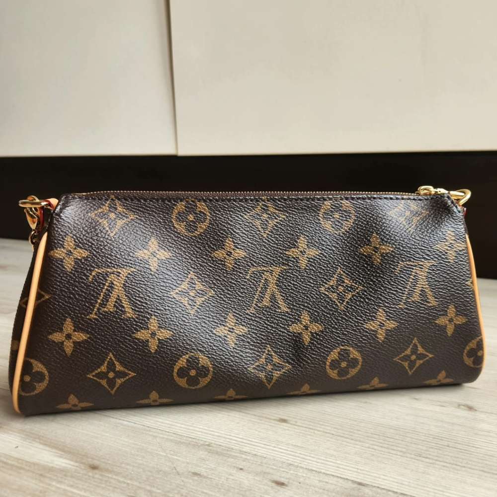 Louis Vuitton Eva