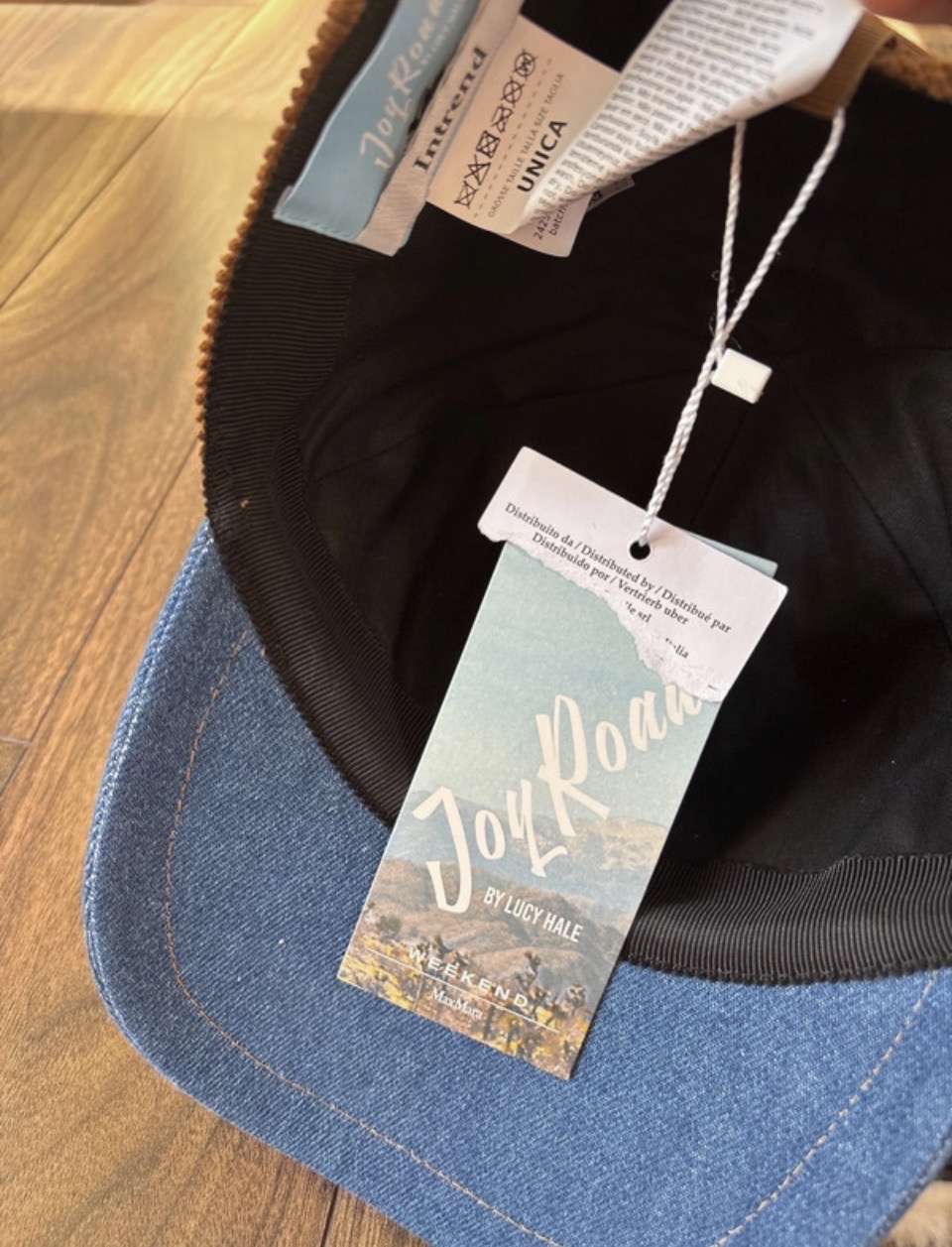 Weekend max mara šiltovka