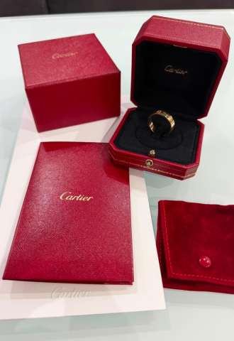 https://vipluxury.sk/Cartier love
