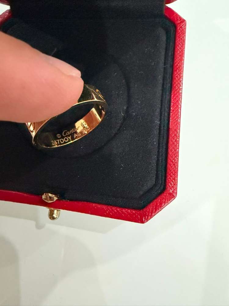 Cartier love