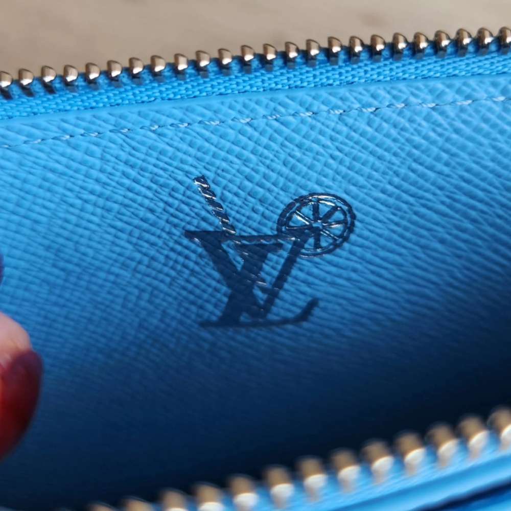 Louis Vuitton Zippy Coin