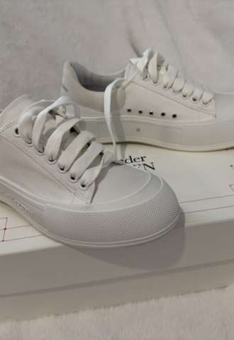 https://vipluxury.sk/Alexander McQueen Tenisky