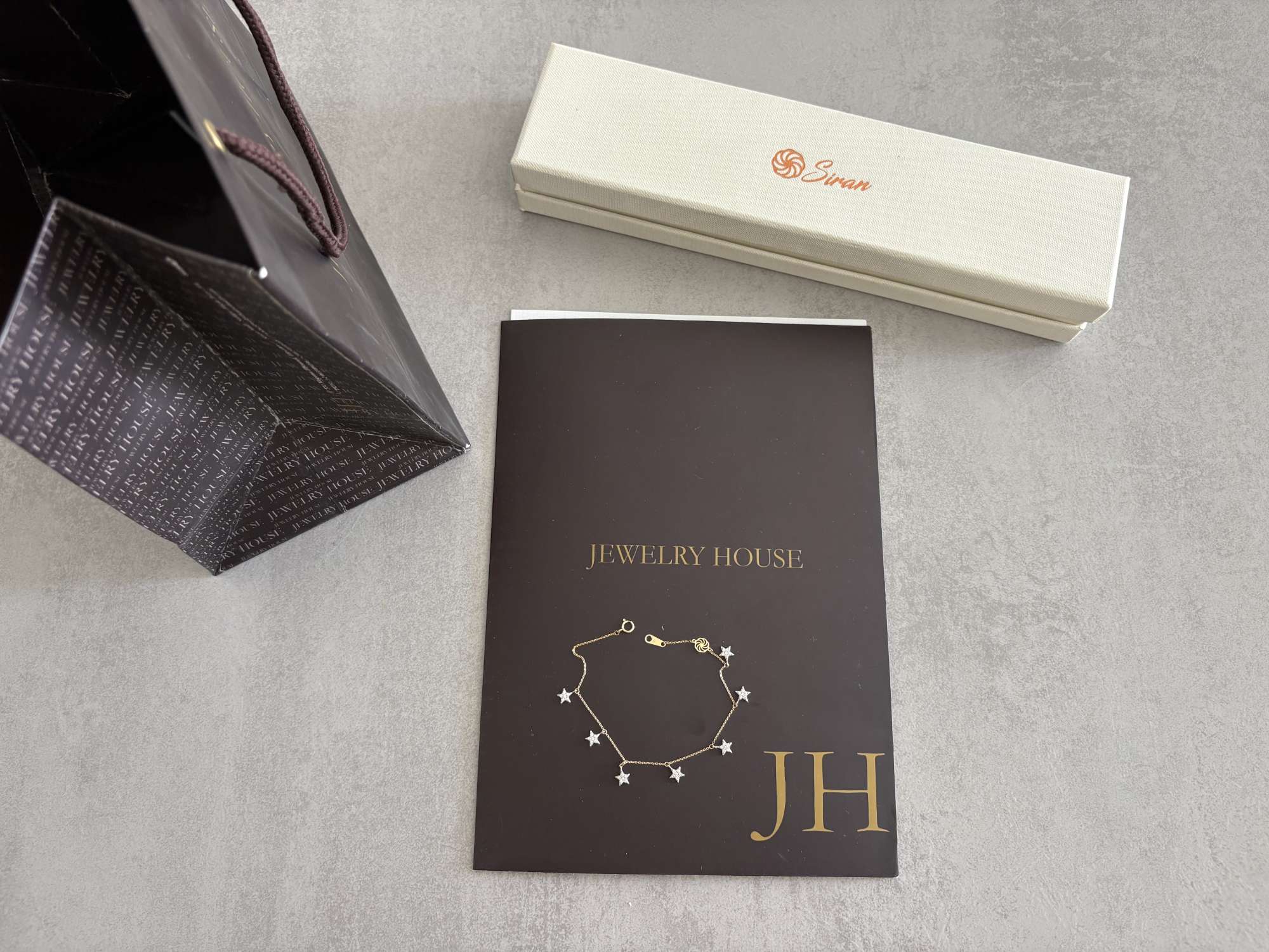 Diamantový náramok s hviezdičkami , 18ct zlato