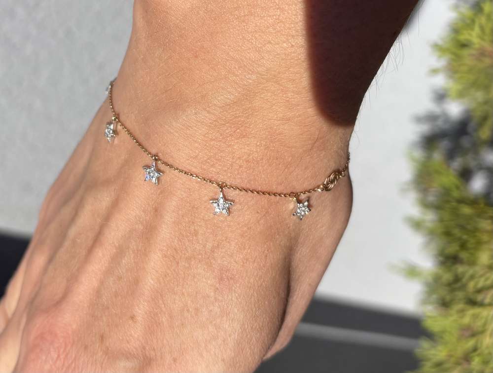 Diamantový náramok s hviezdičkami , 18ct zlato
