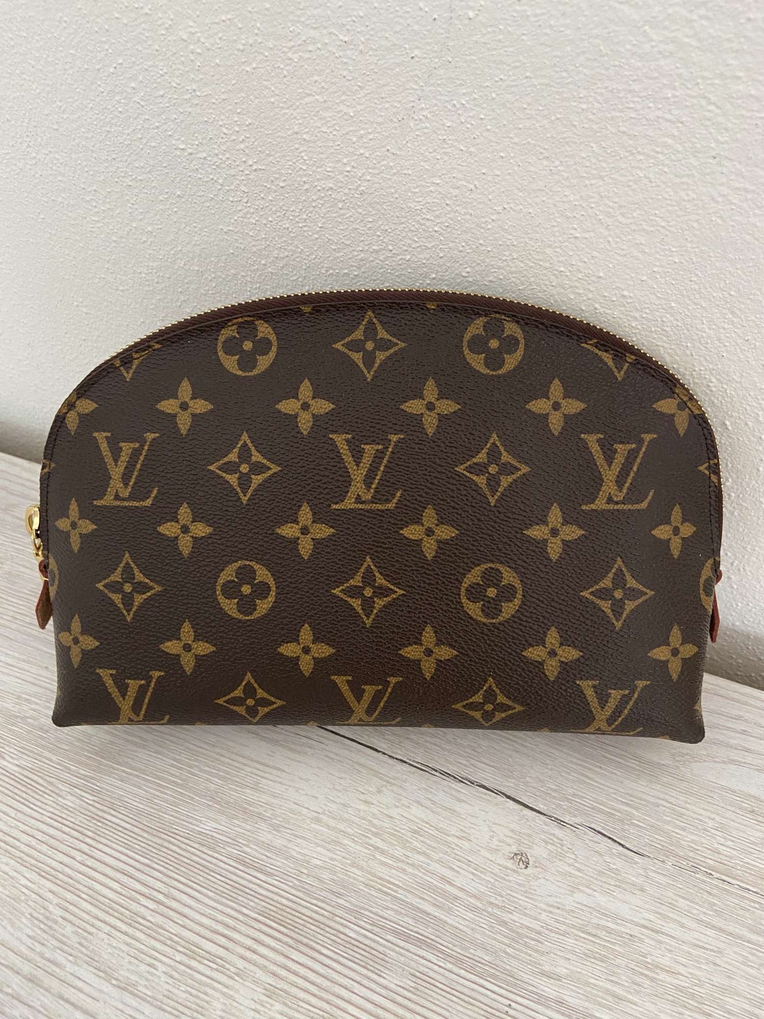 Louis Vuitton kozmeticka tasticka